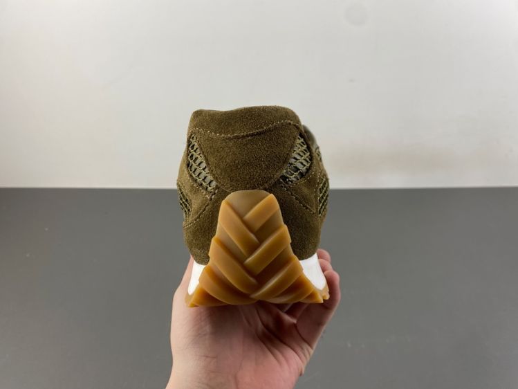 Bottega Veneta Orbit 'Surf