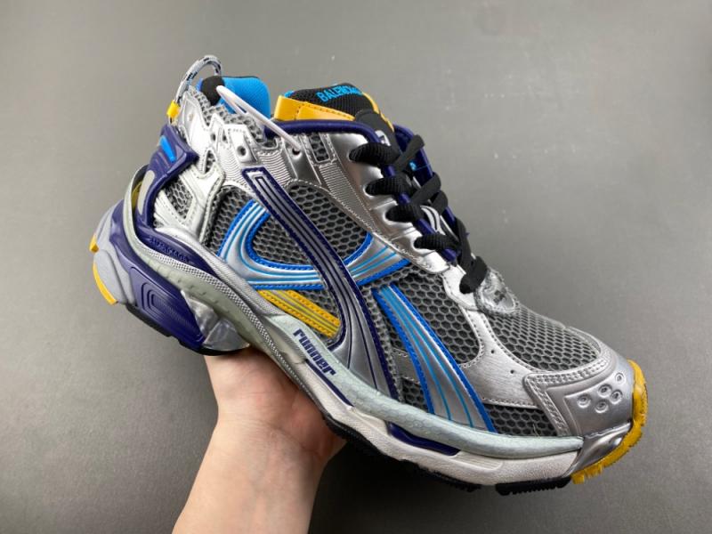 Balenciaga Runner
