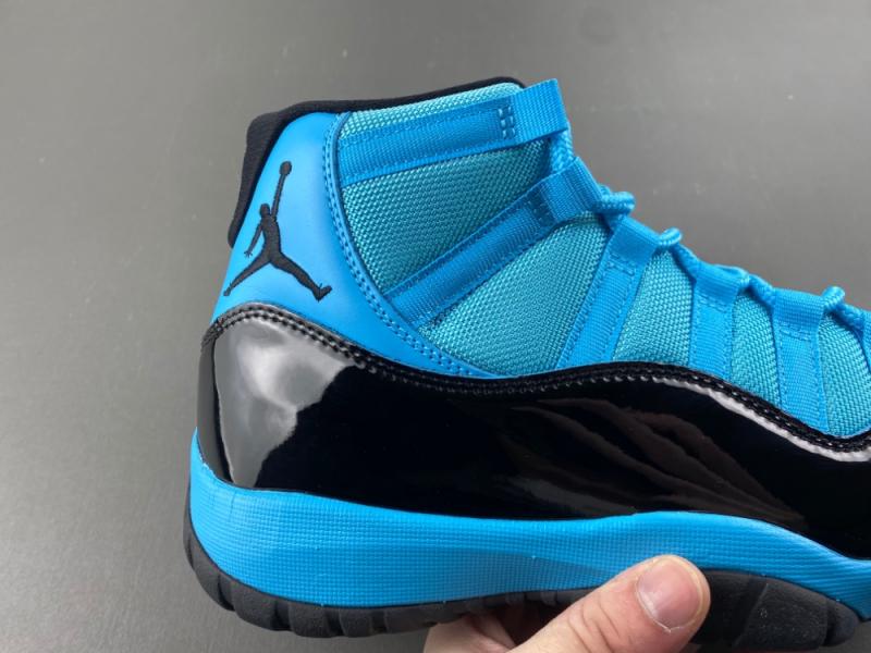Air Jordan 11