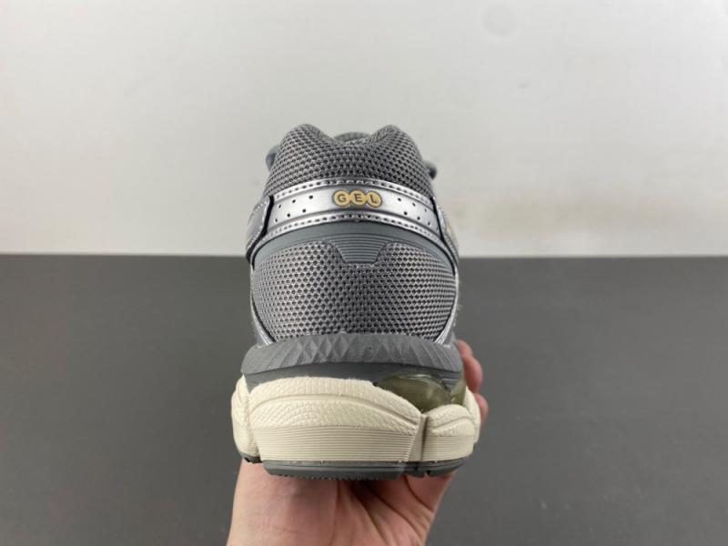 ASICS Gel-Cumulus 16