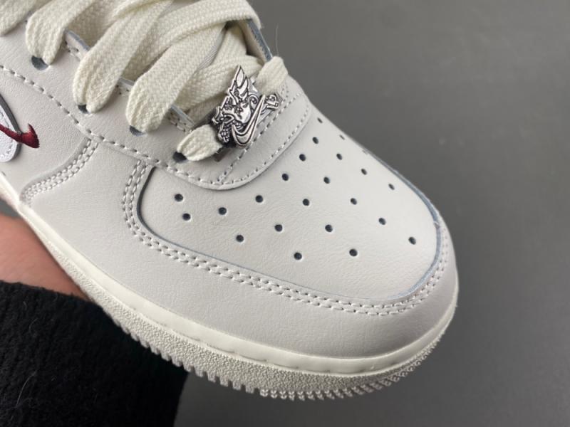 Nike Air Force 1 '07