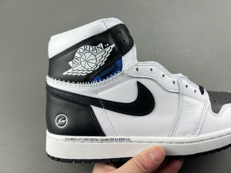 PK batch！fragment Design x Union x Air Jordan 1
