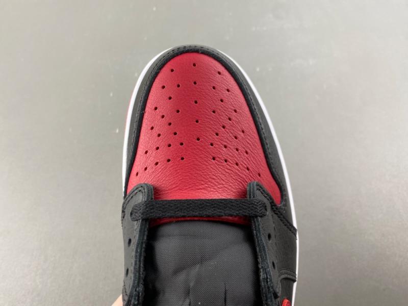 Air Jordan 1 Low OG “Banned”