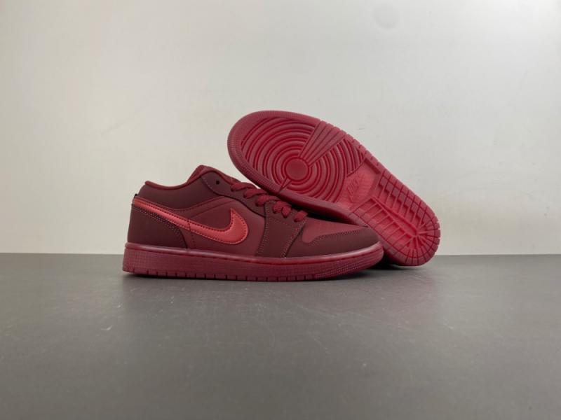 Air Jordan 1 Low “Valentine' s Day