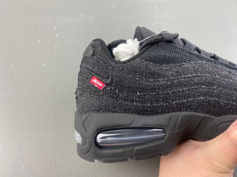 Air Max 95 x Levi's® Black