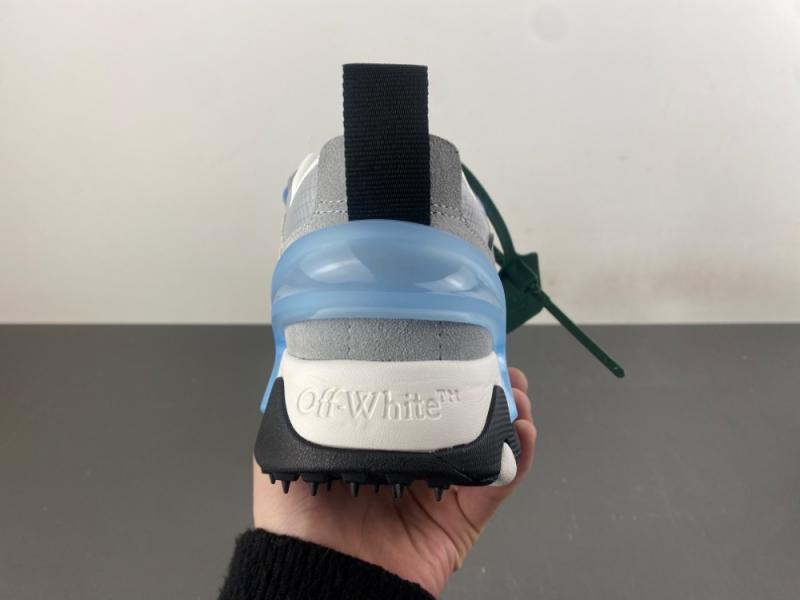 Off-White c/o Virgil Abloh
