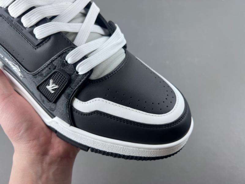 Louis Vuitton LV trainer