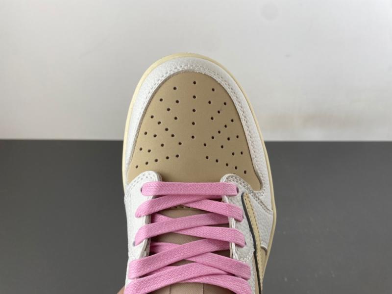 Travis Scott x Air Jordan 1 Low