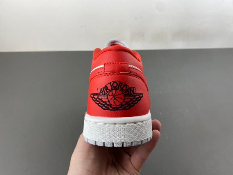 Air Jordan 1 Low