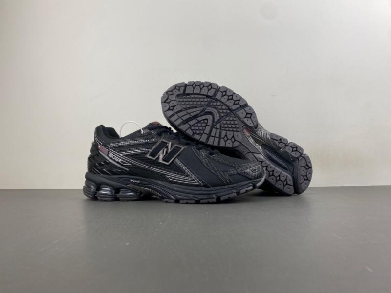 New Balance 1906