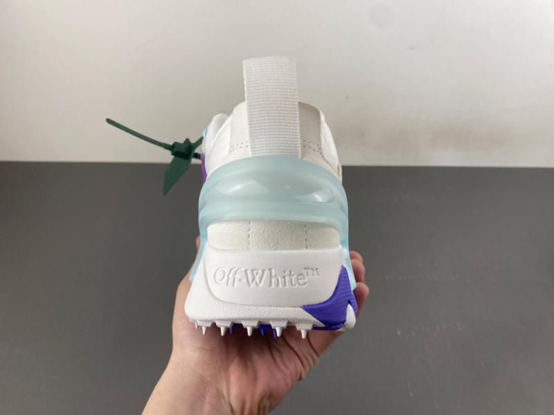 Off-White c/o Virgil Abloh