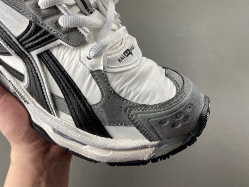 BALENCIAGA/巴黎世家RUNNER LED