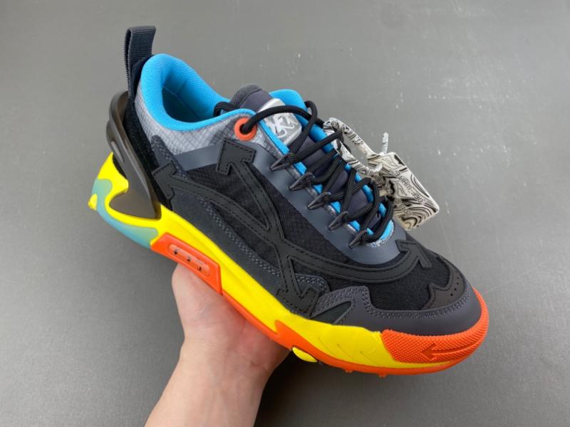 Off-White c/o Virgil Abloh