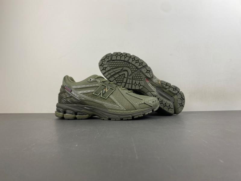 New Balance 1906ROG