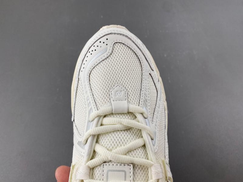 New Balance 1906ROG