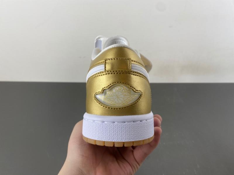 Air Jordan 1 Low