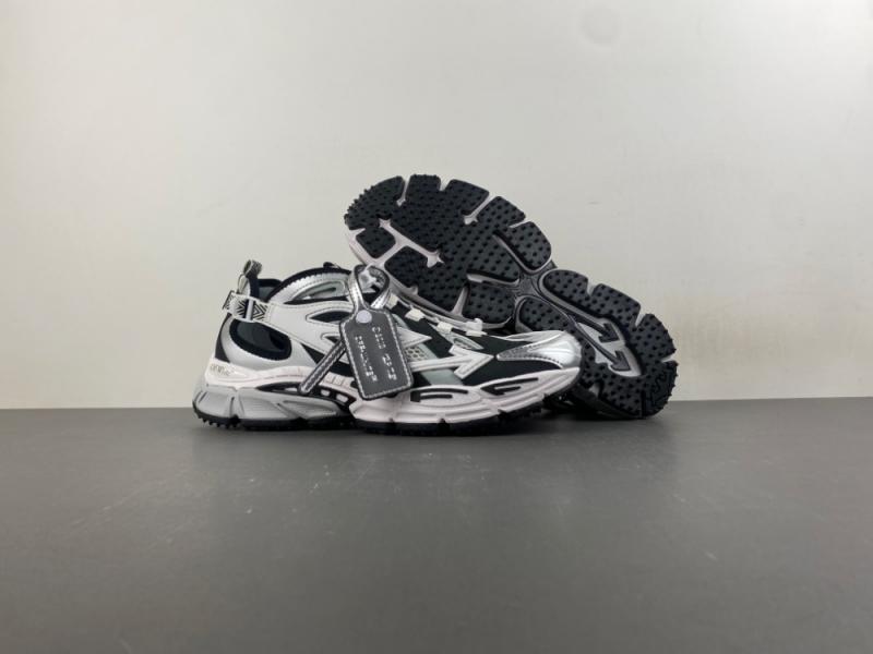 Off White 24