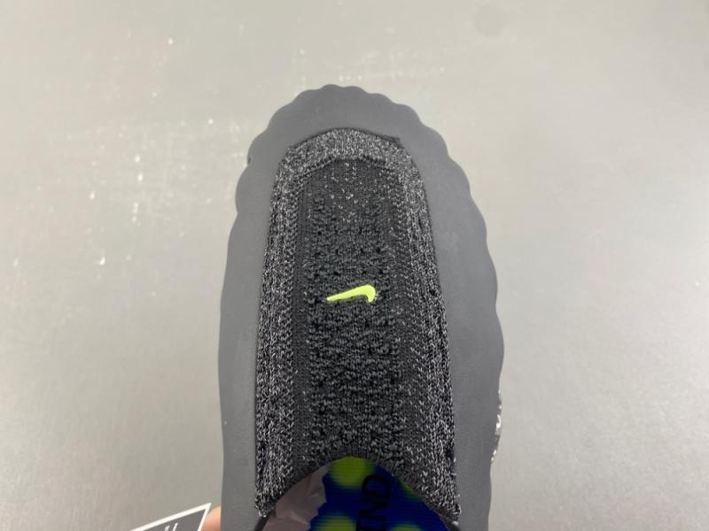 NOCTAx Nike Mind 001