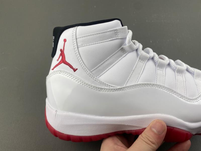 Air Jordan 11