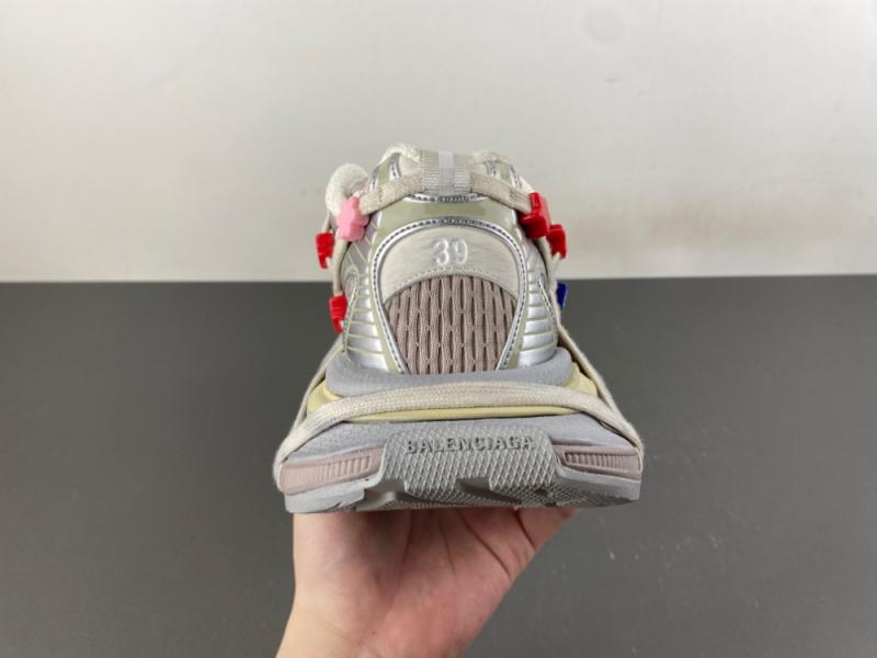 十IAGA -PHANTOM SNEAKER