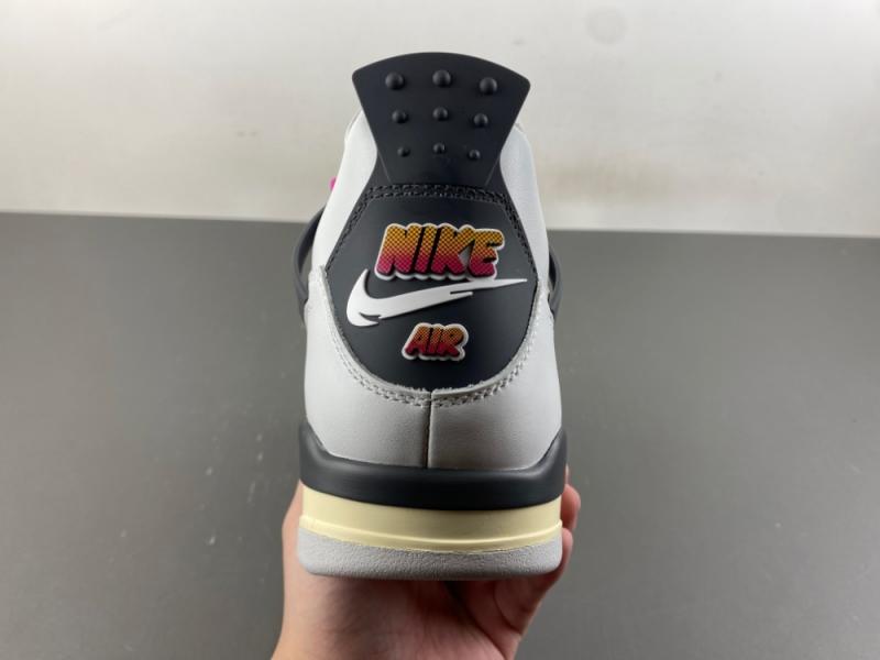 NIKE AIR JORDAN 4 RETRO '