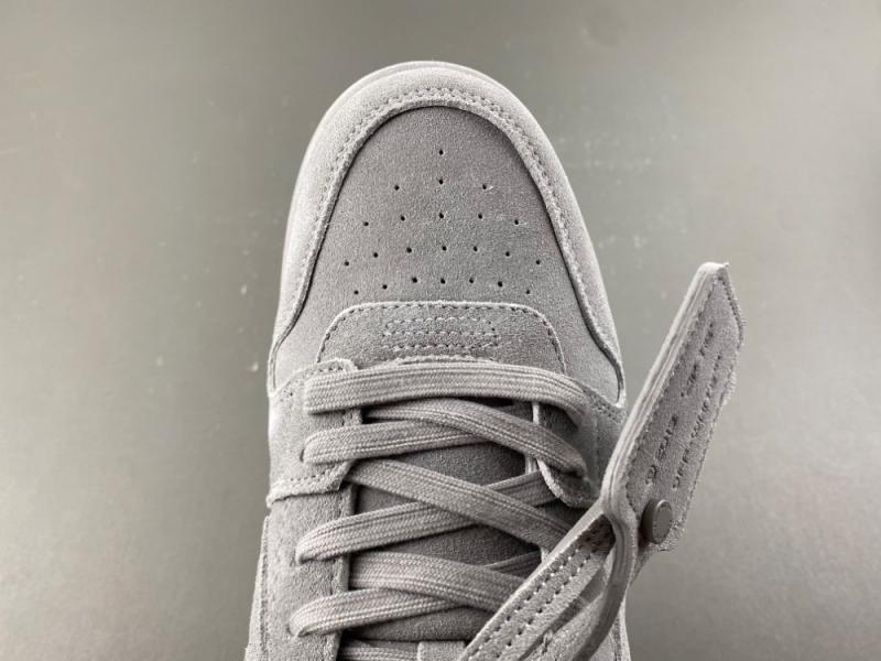 OFF-WHITE，Out Of Office