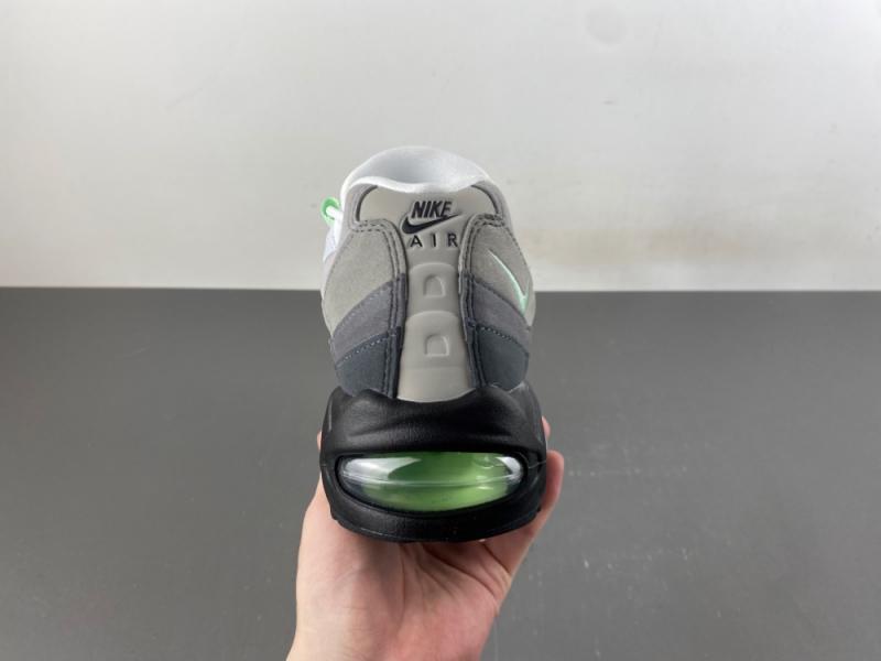 WMNS Air Max 95“