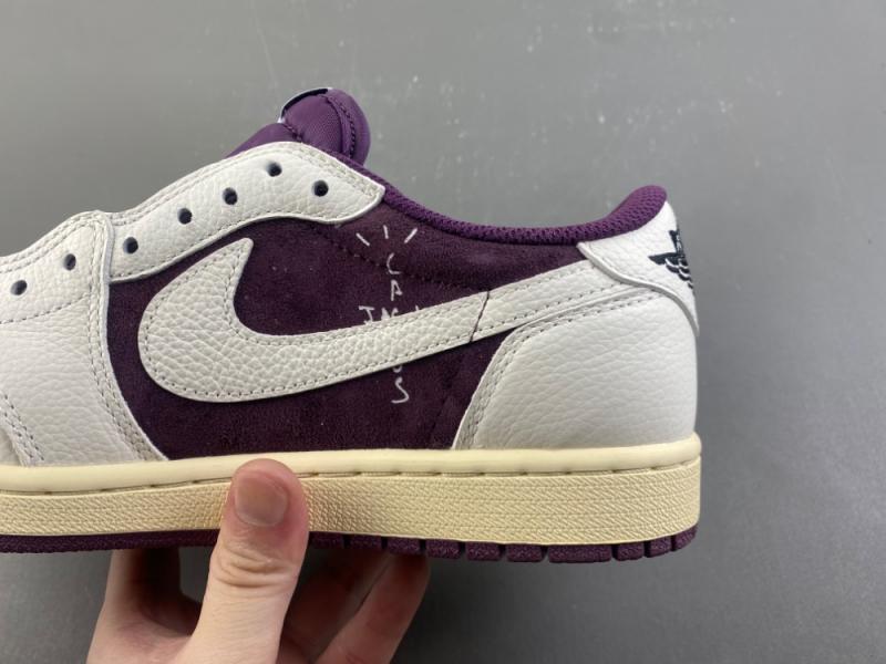 Travis Scott x Air Jordan 1 Low
