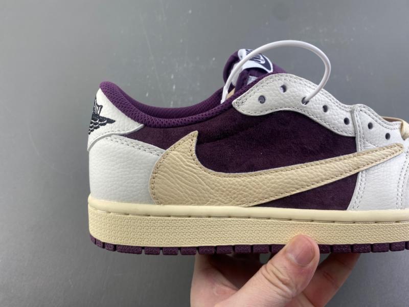 Travis Scott x Air Jordan 1 Low
