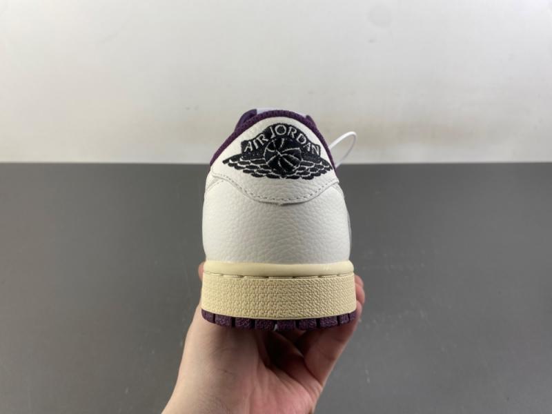 Travis Scott x Air Jordan 1 Low