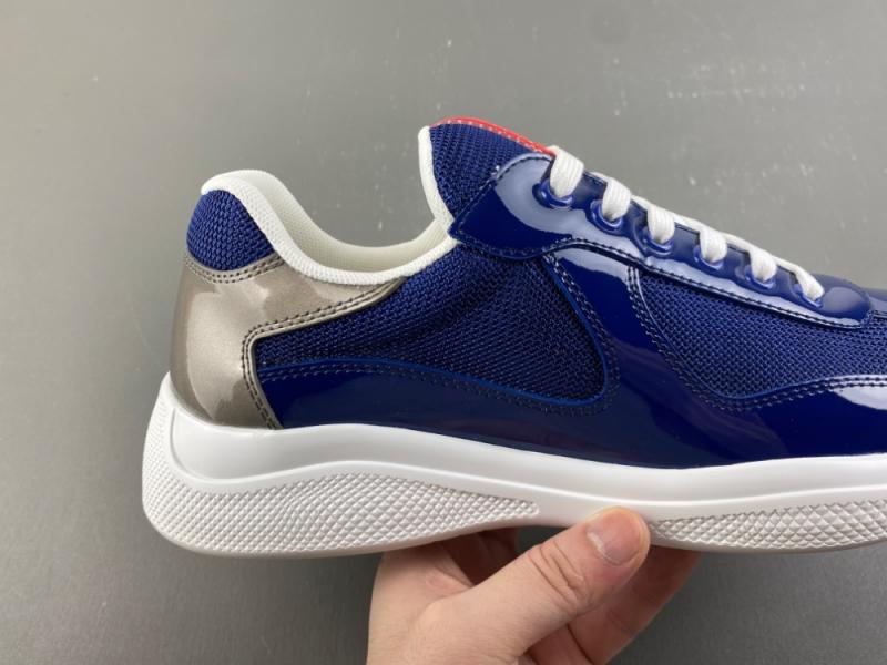 Prada America38-47