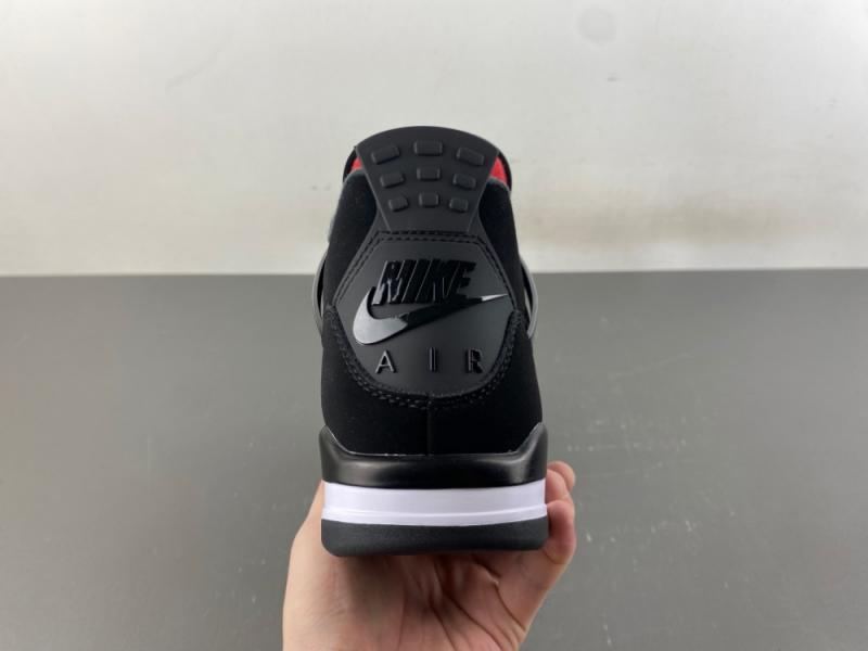 Air Jordan 4 Retro