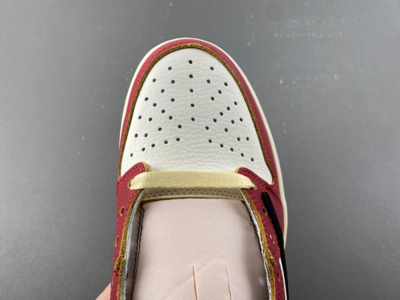 Travis Scott x Air Jordan 1 Low