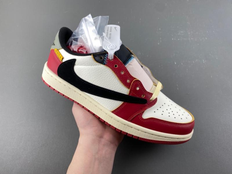 Travis Scott x Air Jordan 1 Low