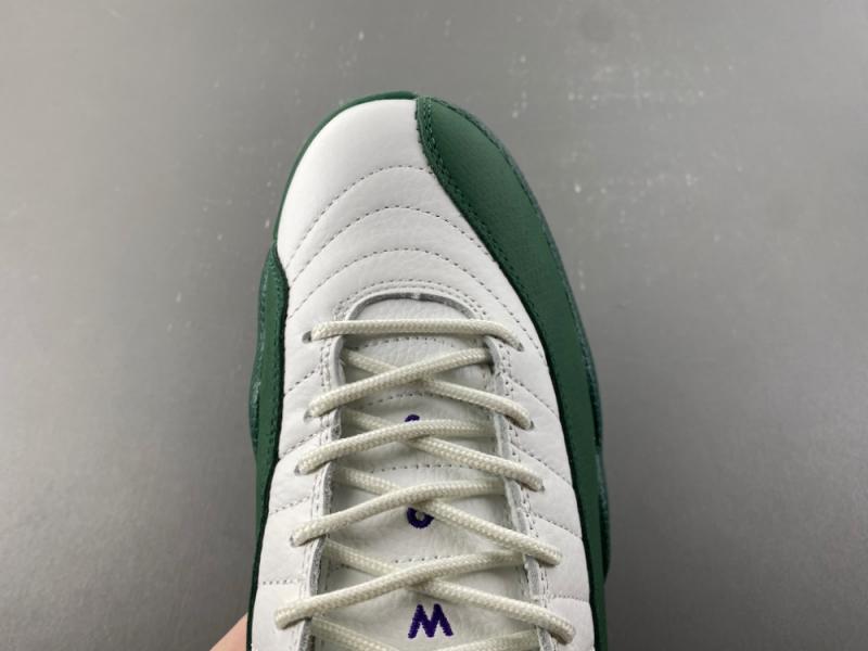 Air Jordan 12 “Bucks”