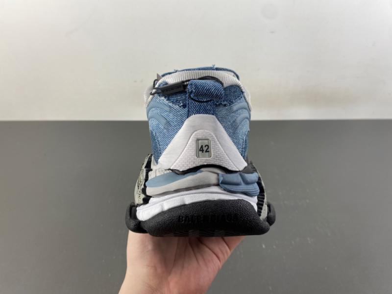 Balenciaga Triple S.2
