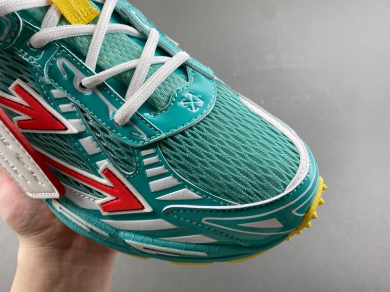 Off White 24