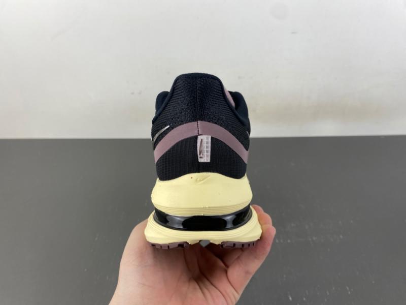 Nike Pegasus Premium