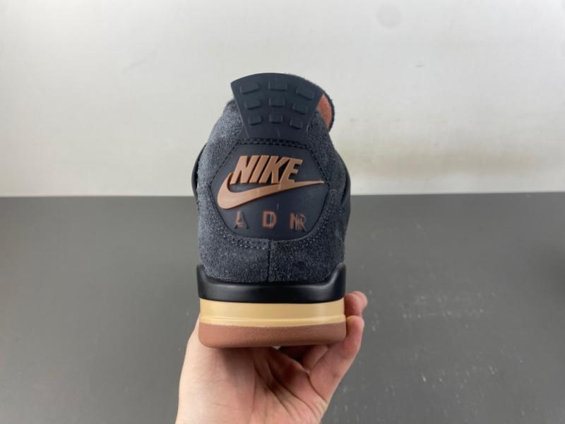 Air Jordan 4
