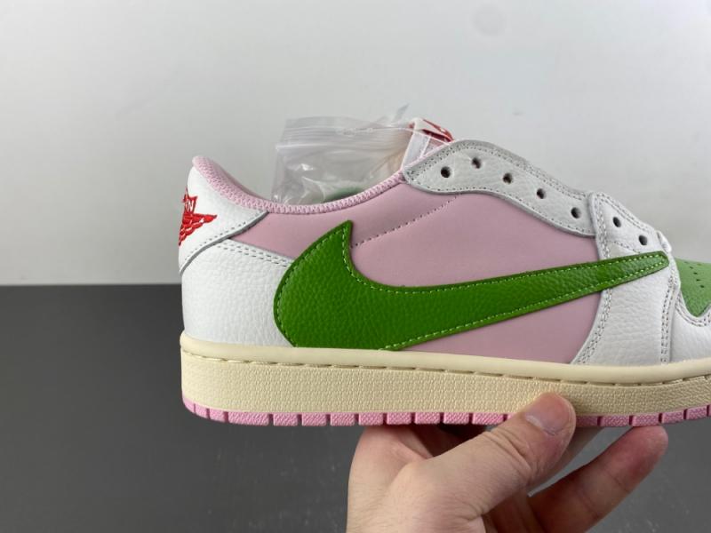 Travis Scott x Air Jordan 1 Low