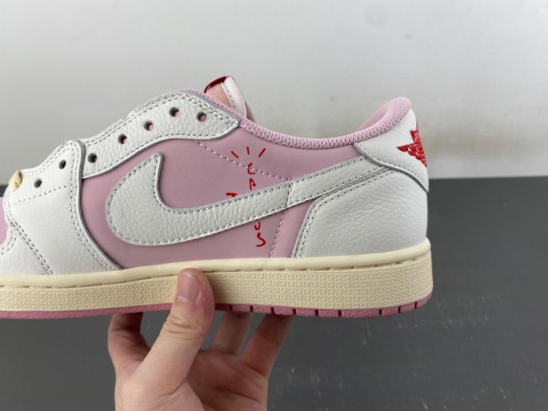 Travis Scott x Air Jordan 1 Low