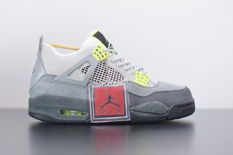 Jordan 4 Retro SE 95 Neon