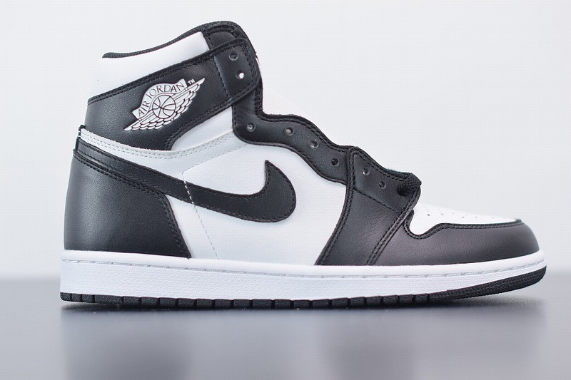 Jordan 1 Retro High Black/White Black