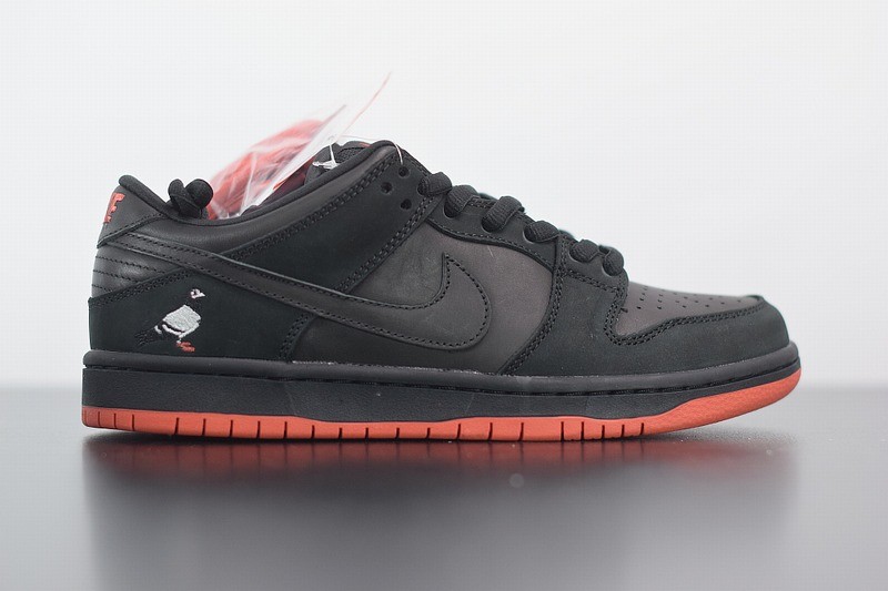 Nike SB Dunk Low Black Pigeon