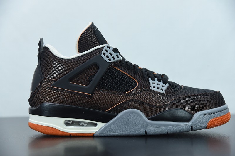 Air Jordan 4 Retro SE 