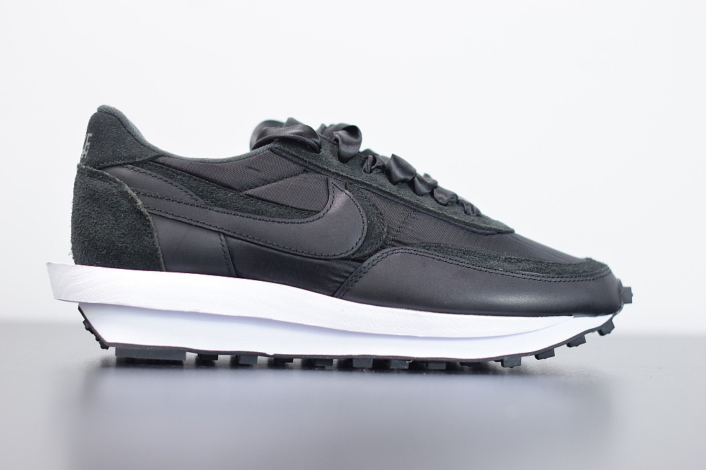 Nike LD Waffle sacai Black Nylon