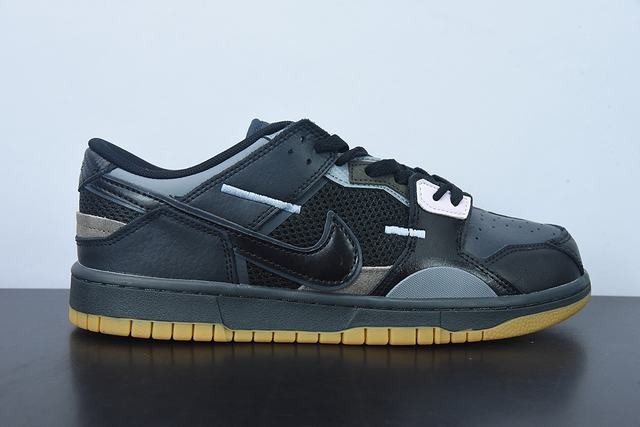 Nk Dunk Low SB Scrap 