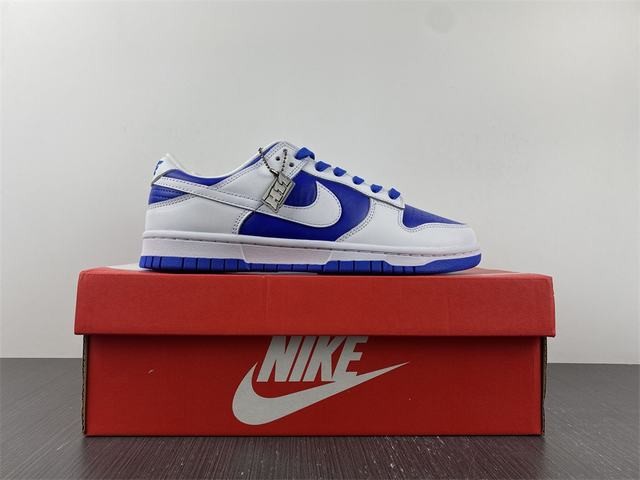 Nike Dunk Low “Racer Blue”