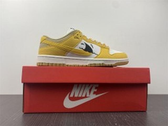 Nike Dunk Low Retro Sun Club Wheat Grass Orange