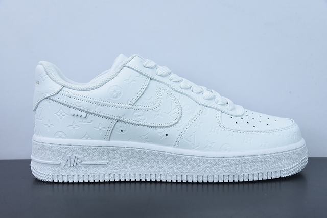  x Nk Air Force 1'07 Low 